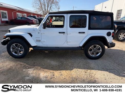 Used 2020 Jeep Wrangler Unlimited Sahara image 6