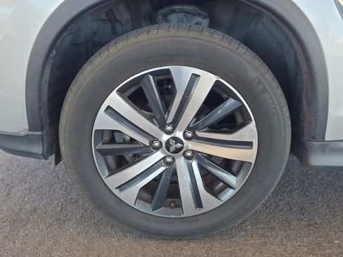 Used 2020 Mitsubishi Outlander Sport SE AWD/4WD image 11
