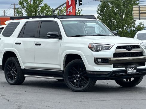 Used 2019 Toyota 4Runner Limited image 2
