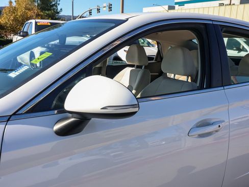 Used 2021 Hyundai Sonata Blue image 12