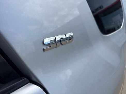 Used 2013 Toyota 4Runner SR5 w/ Premium Pkg w/3rd Row Seat AWD/4WD image 6