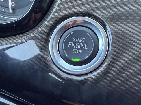 Certified 2024 Cadillac XT6 Premium Luxury w/ Platinum Package image 26