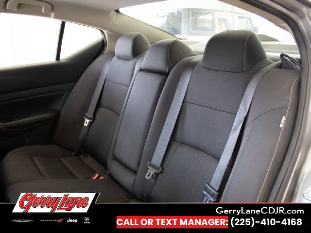 Used 2025 Nissan Altima 2.5 SV FWD image 18