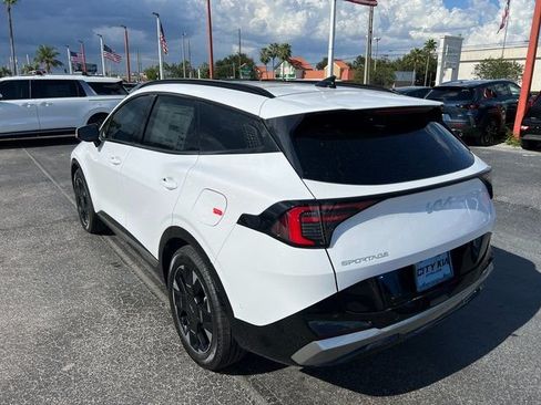Used 2026 Kia Sportage SX FWD image 8