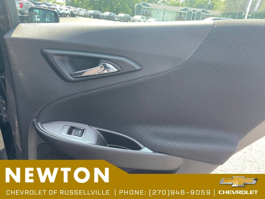 Used 2025 Chevrolet Malibu RS FWD image 28
