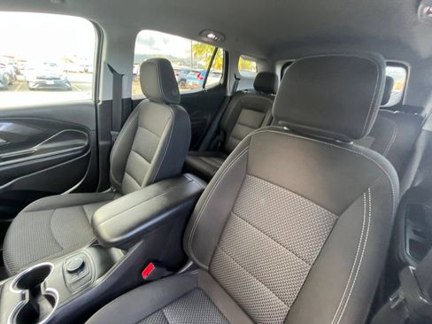 Used 2024 GMC Terrain SLE FWD image 34