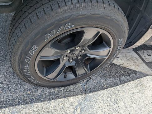 Used 2024 RAM 1500 Big Horn RWD image 18