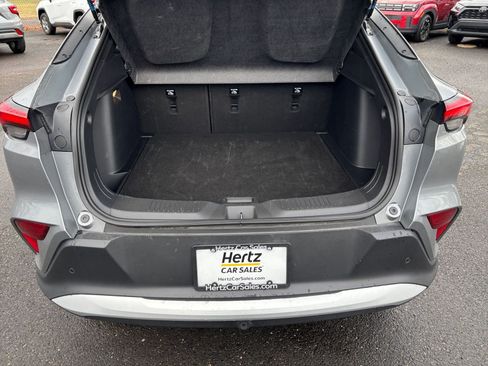 Used 2025 Buick Envista Preferred image 31