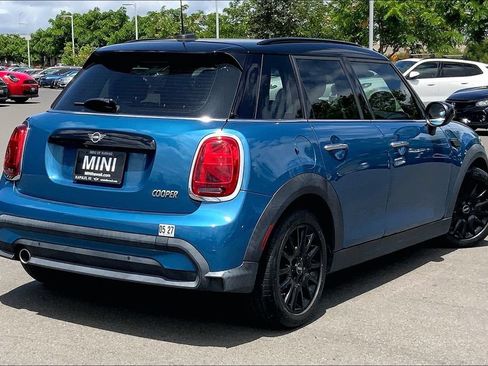 Used 2022 MINI Cooper 4-Door Hardtop FWD image 12