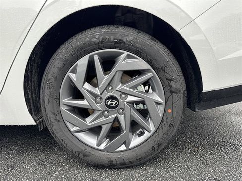 New 2026 Hyundai Elantra Blue image 19