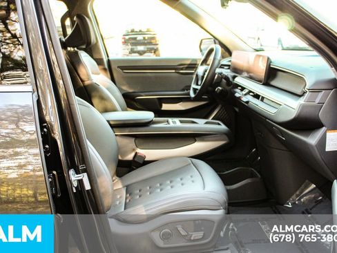 Used 2024 Kia EV9 Wind image 23