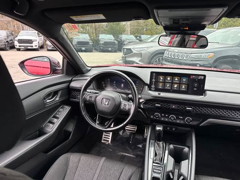 Used 2023 Honda Accord Sport image 31