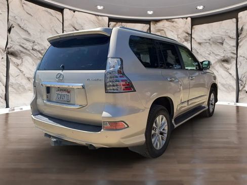 Used 2014 Lexus GX 460 w/ Premium Package AWD/4WD image 6