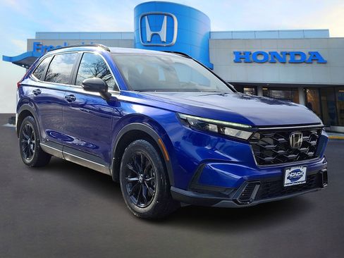 Certified 2023 Honda CR-V Sport image 3