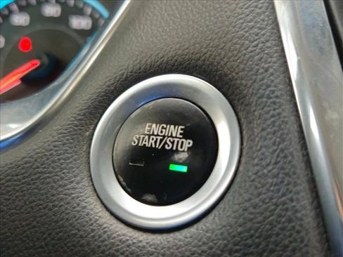 Used 2020 Chevrolet Traverse Premier w/ Redline Edition FWD image 15