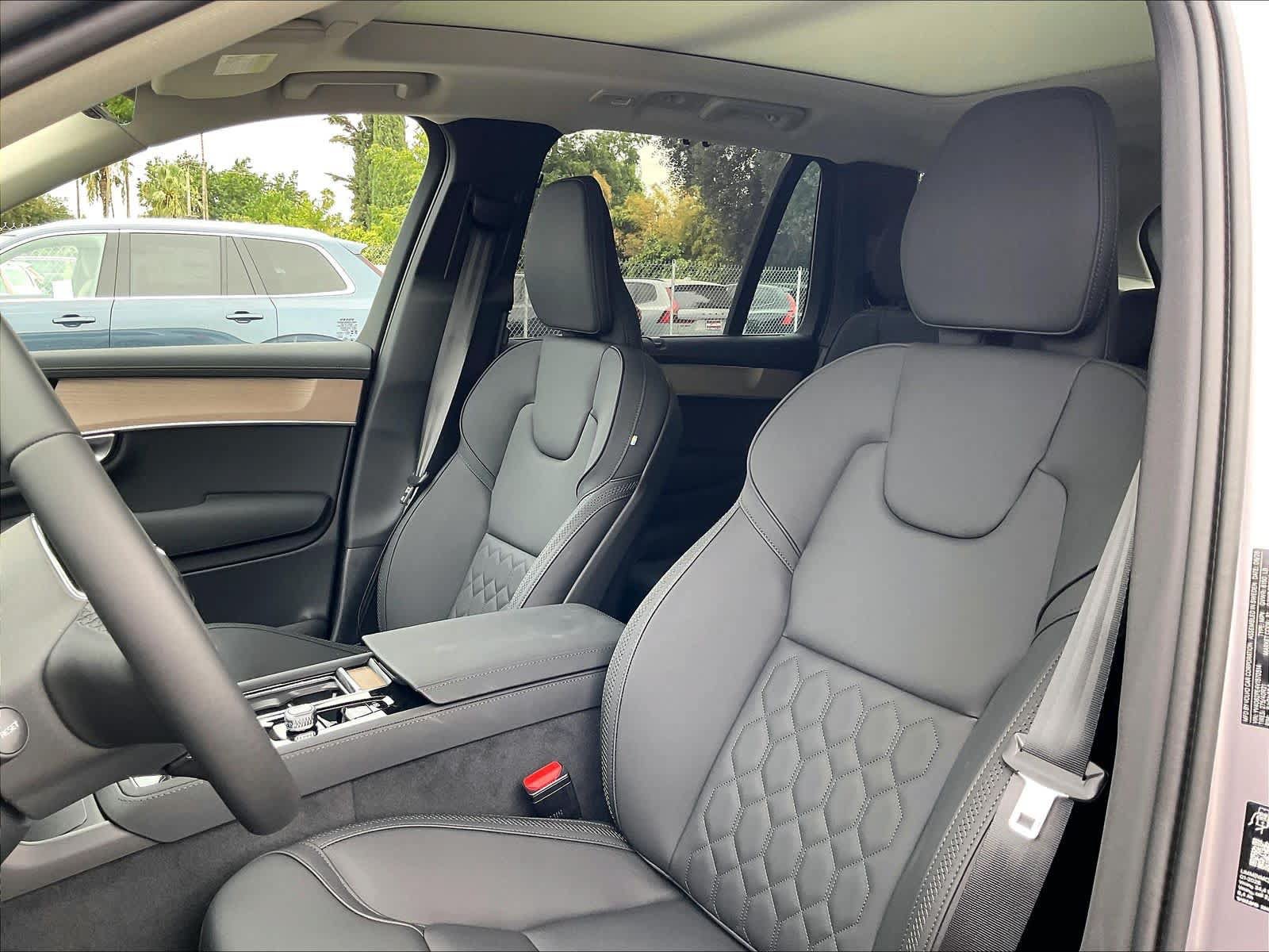 New 2027 Volvo XC90 B6 Plus AWD/4WD image 11