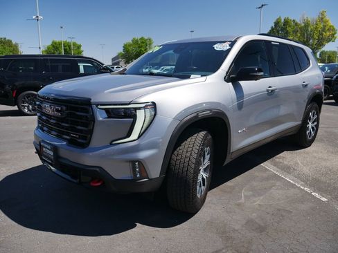 Used 2024 GMC Acadia AT4 w/ Luxury Package AWD/4WD image 3