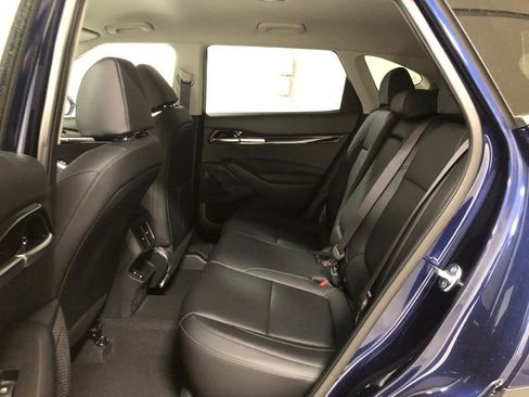 New 2026 Kia Seltos EX image 16