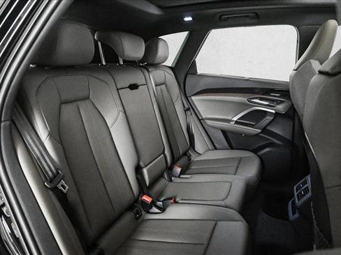 New 2025 Audi Q5 Premium Plus image 20