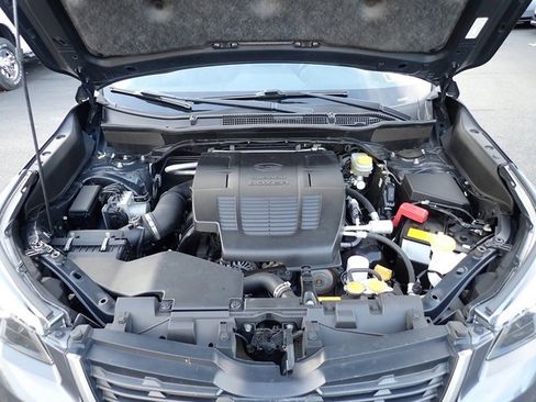 Used 2020 Subaru Forester Premium image 12