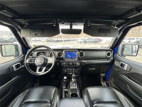 Used 2020 Jeep Wrangler Unlimited Sahara image 14