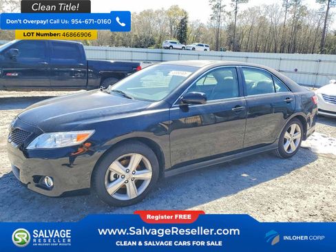 Used 2010 Toyota Camry Sedan image 1