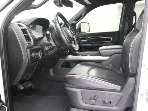 Used 2022 RAM 2500 Laramie w/ Night Edition AWD/4WD image 8