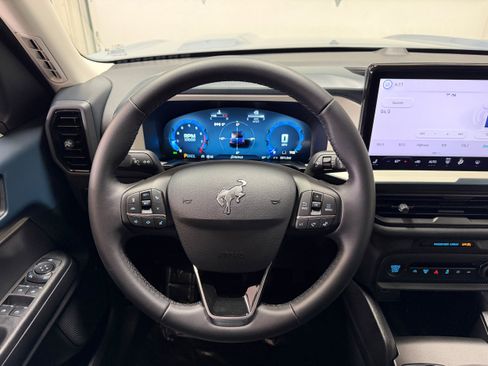 Used 2025 Ford Bronco Sport Heritage w/ Convenience Package AWD/4WD image 13