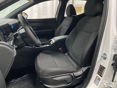 New 2026 Hyundai Santa Cruz SE image 4