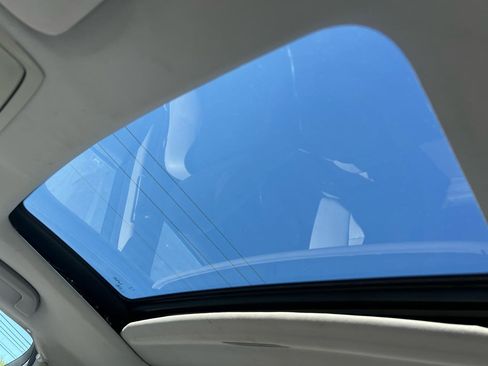 Used 2010 Honda Accord EX-L image 16