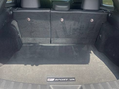 Used 2019 Lexus UX 200 F Sport w/ F Sport Premium Package FWD image 8