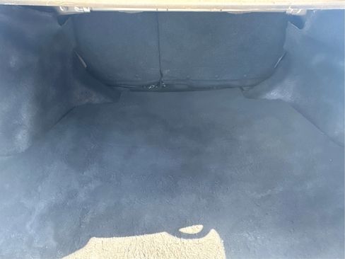 Used 2014 Toyota Corolla LE image 21