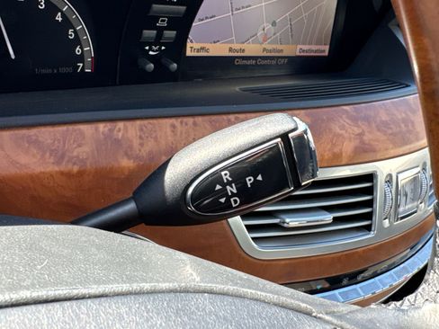 Used 2008 Mercedes-Benz S 550 image 17