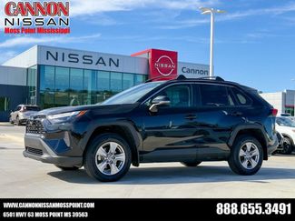 Used 2023 Toyota RAV4 XLE w/ Convenience Package video 1