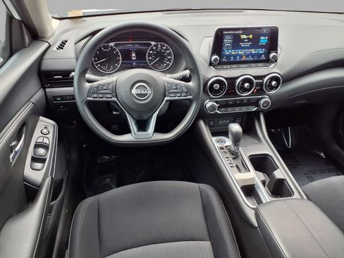Certified 2024 Nissan Sentra SV FWD image 4