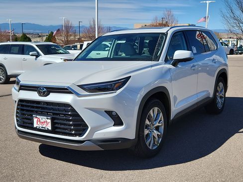 New 2026 Toyota Grand Highlander Limited image 4