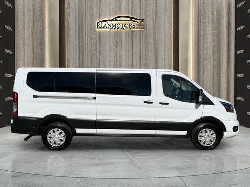 Used 2023 Ford Transit 350 XLT image 8