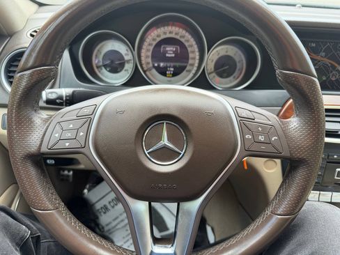 Used 2013 Mercedes-Benz C 300 4MATIC Sedan image 61