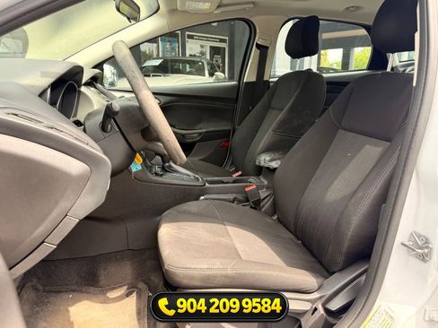 Used 2018 Ford Focus SEL FWD image 18