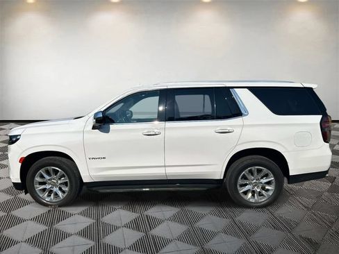 Used 2023 Chevrolet Tahoe Premier RWD image 2
