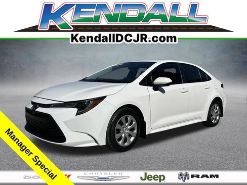 Used 2024 Toyota Corolla LE FWD image 1