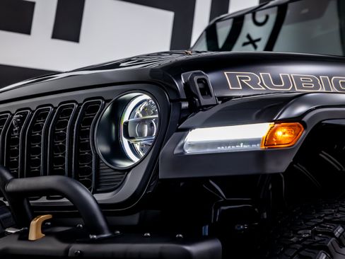 Used 2024 Jeep Wrangler Unlimited Rubicon 392 AWD/4WD image 15