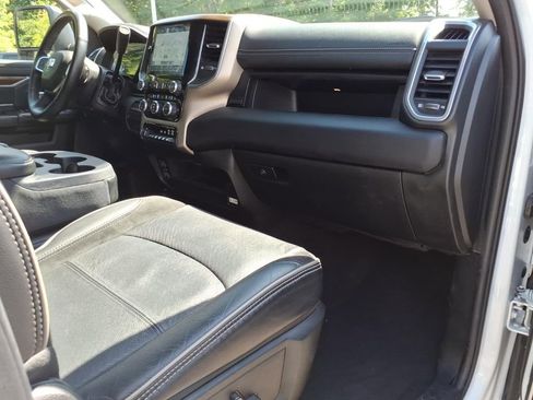 Used 2024 RAM 2500 Laramie w/ Safety Group AWD/4WD image 8