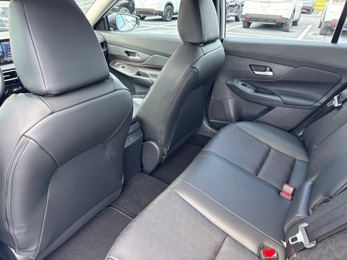 New 2026 Nissan Sentra SR w/ SR Premium Package FWD image 14