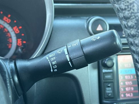 Used 2014 Scion tC FWD image 25