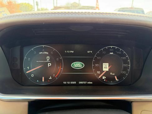 Used 2015 Land Rover Range Rover Supercharged AWD/4WD image 11