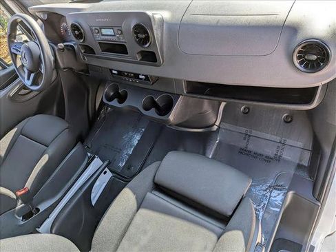 Used 2023 Mercedes-Benz Sprinter 2500 image 20