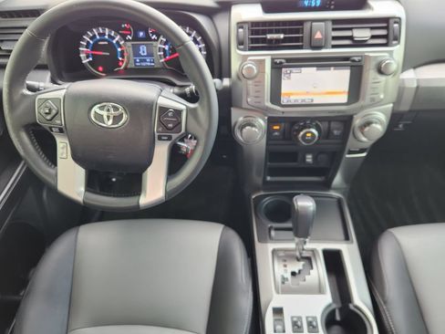 Used 2016 Toyota 4Runner SR5 Premium RWD image 26