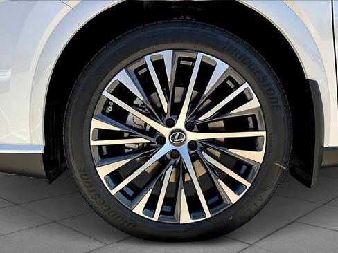 New 2025 Lexus RX 350 Premium Plus image 11