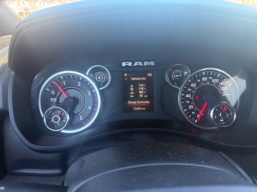 Certified 2024 RAM 2500 Tradesman w/ Chrome Appearance Group AWD/4WD image 14
